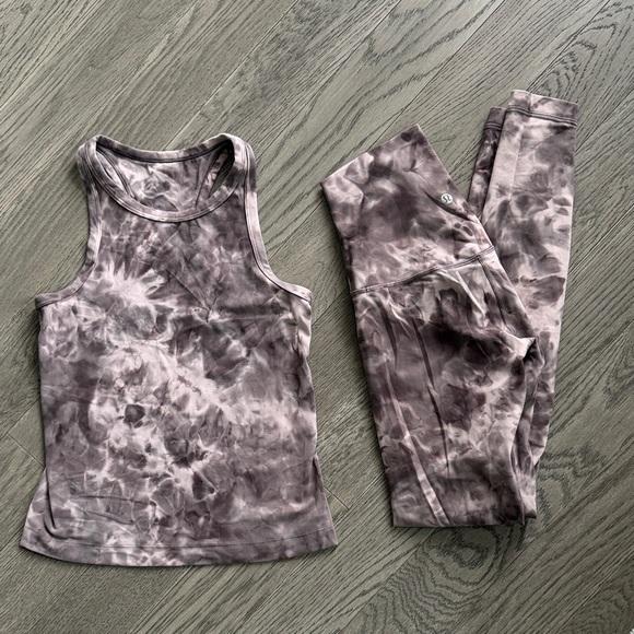 Tie-Dye Tank and Leggings Set Lululemon - Picture 2 of 5